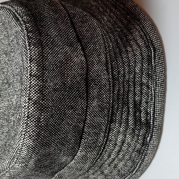 Old Navy bucket style hat black/white tweedy fabric cotton lined Sm-M - Picture 2 of 7
